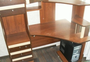Продам угловой компьютерный стол со стенкой - Изображение #4, Объявление #342960