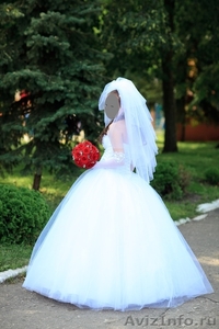 Продам отличное свадебное платье. - Изображение #2, Объявление #535166